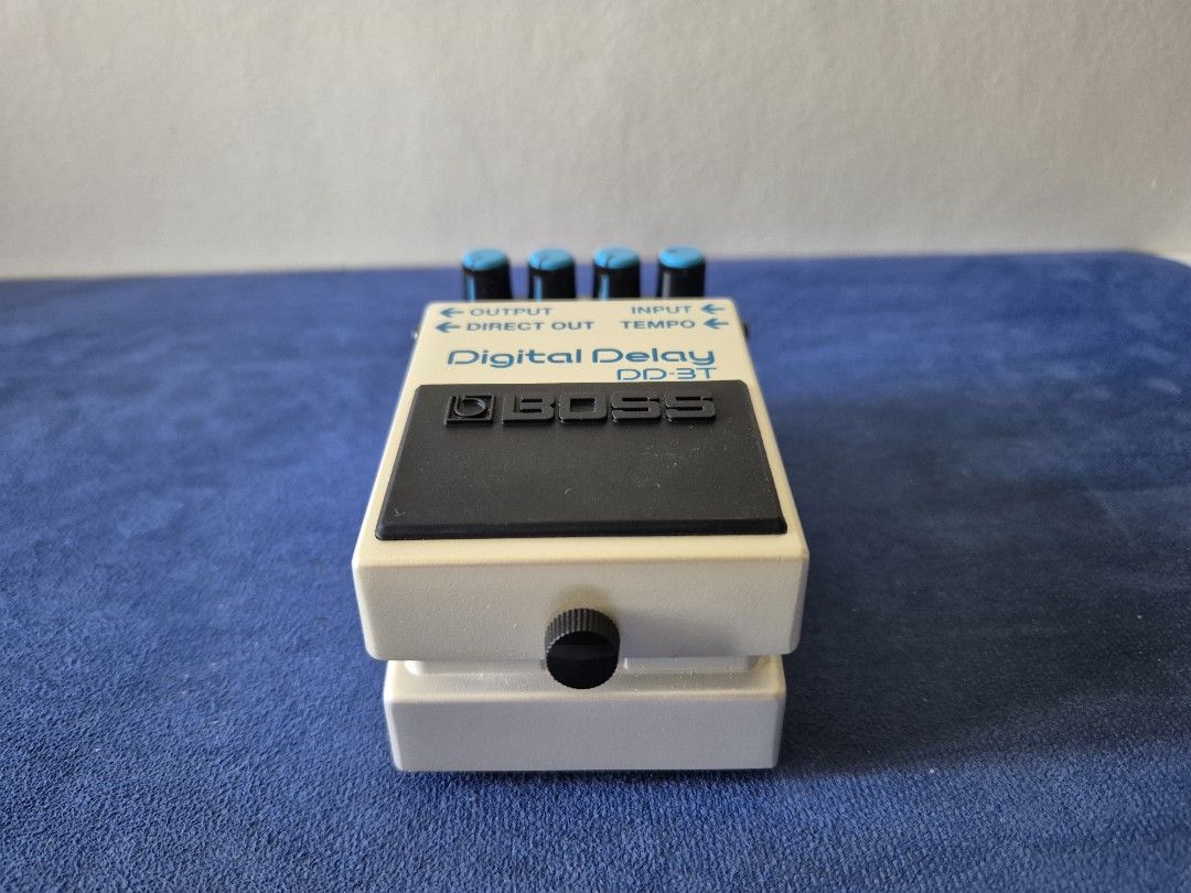 BOSS DD-3T Digital Delay Guitar Effects Pedal (Category: Musical Instruments) located in Bantay. Submitted by backyardcyclist (Listing ID 1464377525, Image 3). Description: - BOSS DD-3T Digital Delay pedal - Delivers classic delay tones - Features output, direct out, and input jacks - Includes tempo control for precise timing - Perfect for adding depth and dimension to your guitar sound - In good working condition. used only in my room.