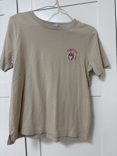 （分類：）位於 。 由 charmainee._. 提交（商品編號 1464492686，圖片 1）。簡介： 。