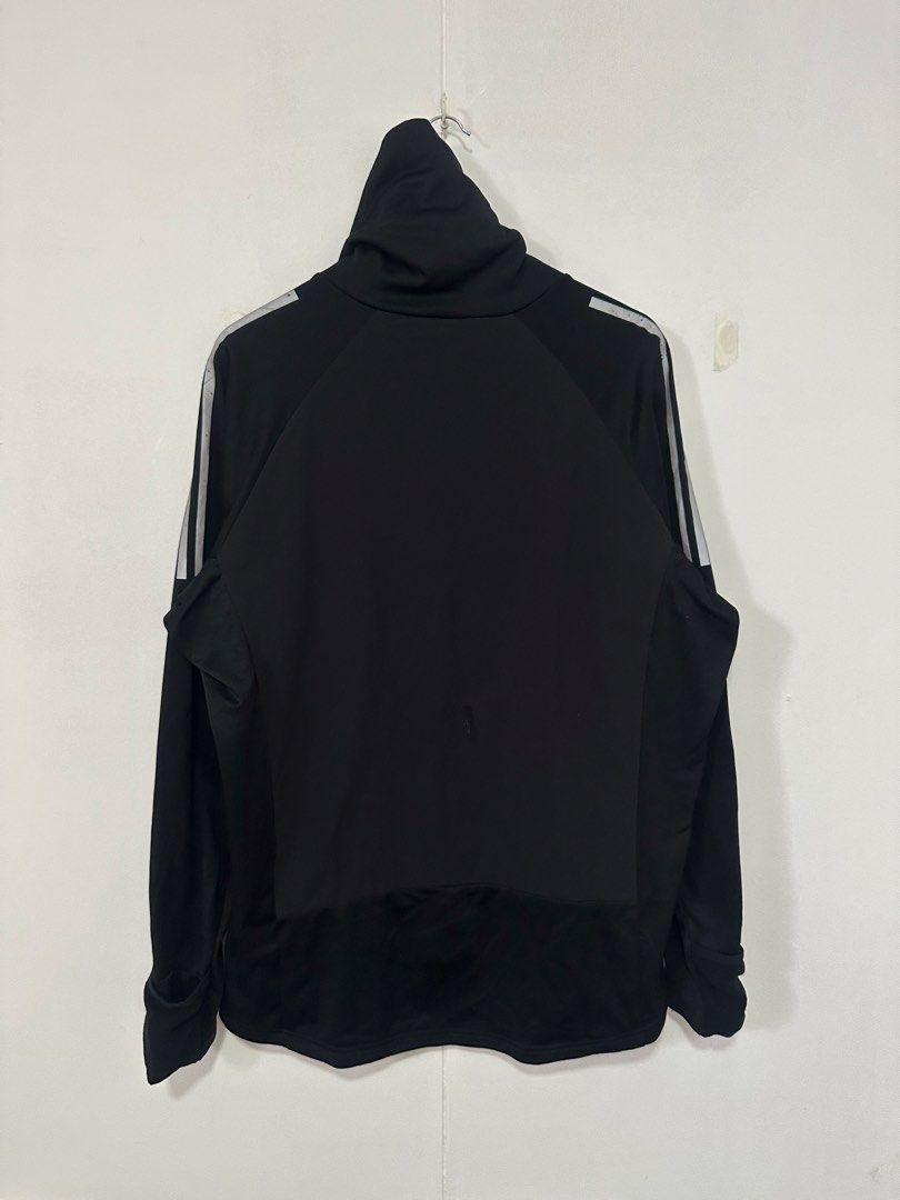 Brandnew Adidas Ult Warm Top (Category: Coats, Jackets and Outerwear) located in Las Pinas. Submitted by archimedes.joaquin (Listing ID 1464395514, Image 2). Description: Brandnew - pwedeng pang gym ( jogging ) - sz 2xl on tag fit XL only 24.5” width 29” length - Authentic.