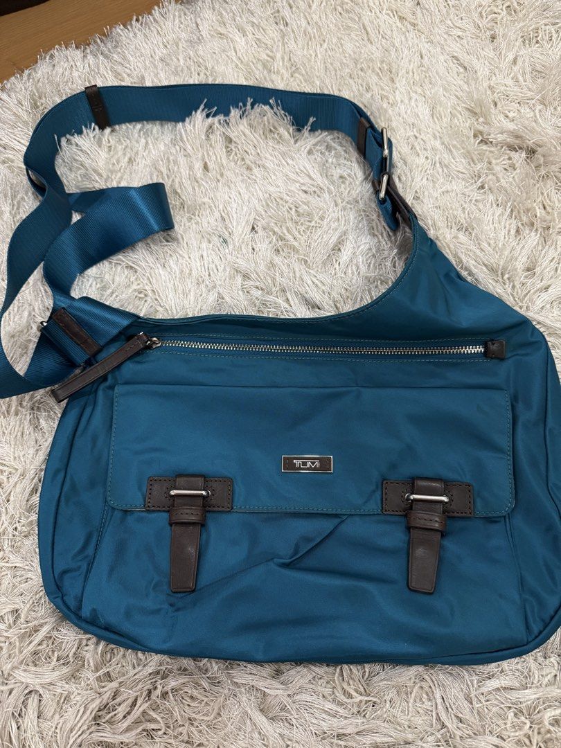Brandnew Authentic Tumi Nylon Bag (Category: Cross-body Bags) located in Quezon City. Submitted by emily_in_pariss (Listing ID 1464425330, Image 1). Description: .