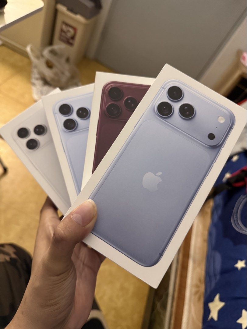 Brandnew iPhone 18 Pro Max FU 512Gb (Category: iPhone 18 Series) located in Bacoor. Submitted by Yosab (Listing ID 1462074648, Image 1). Description: Sale or Swap iPhone 18 Pro Max 512Gb | Glacier Openline HK Variant Physical Sim + eSim Brandnew | Not Activated | Open Box For Checking Only Selling Price: ₱119,500 Only Swapping Price: ₱122,000 iPhone 18 Pro Max 256Gb | Silver Openline HK Variant Physical Sim + eSim Brandnew | Sealed | Not Activate