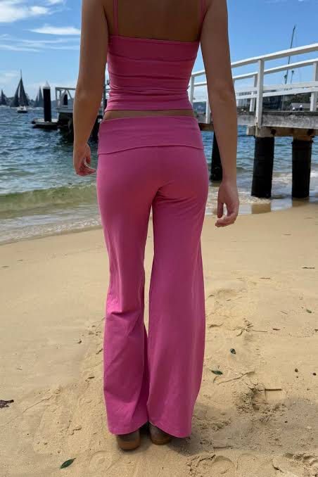 Brandy Melville Hot Pink Priscilla Pants (Category: Other Bottoms) located in Mandaluyong City. Submitted by izabelly (Listing ID 1464481687, Image 2). Description: - Brand: Brandy Melville - Model: Priscilla Pants - Color: Hot Pink - Size: Free Size - Condition: Brand new - Style: Casual, trendy.