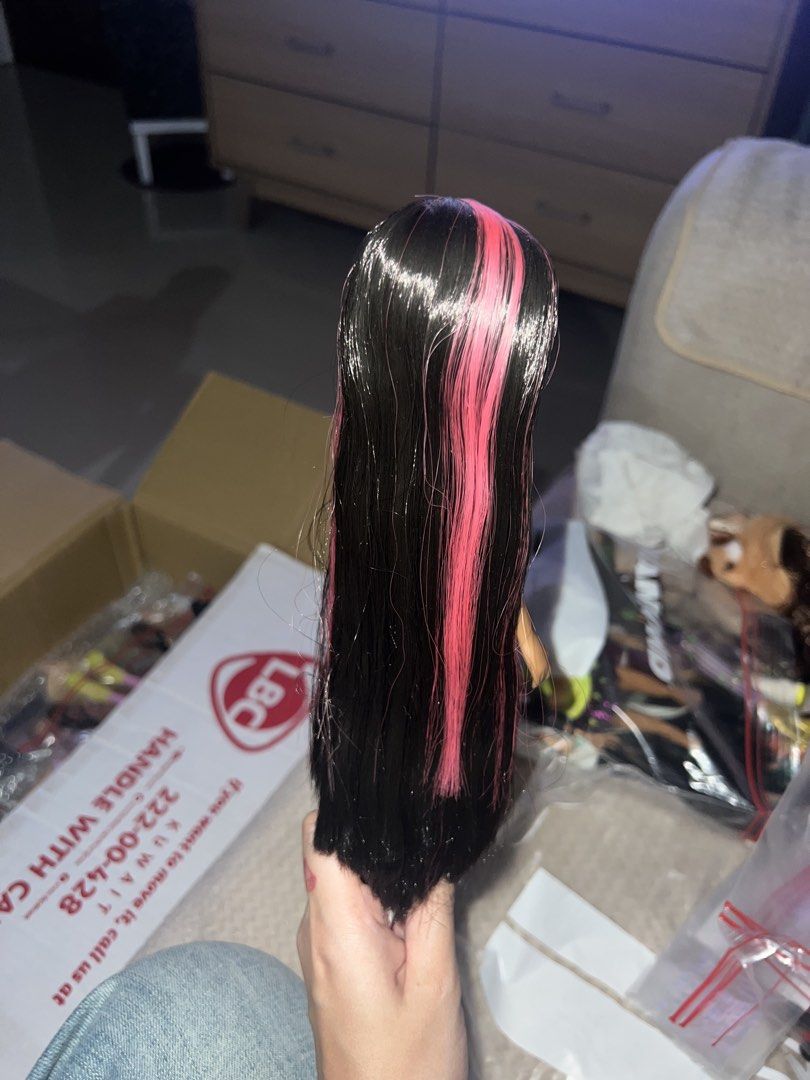 bratz featherageous sasha (Category: Designer & Blind Box Toys) located in Quezon City. Submitted by nala555 (Listing ID 1464378121, Image 3). Description: ✨ 10/10 condition perfect hair also have yasmin listed negotiable pampanga loc j&t or lalamove/meetup.