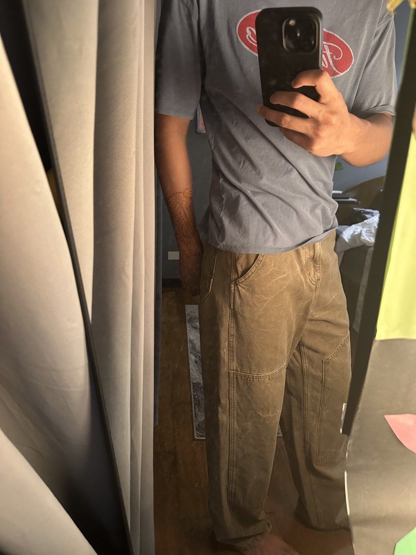 Brown Carpenter Pants (Category: Jeans) located in Manila. Submitted by zylesaints (Listing ID 1464518892, Image 3). Description: Durable brown carpenter pants, relaxed fit for everyday wear. Classic workwear style with multiple pockets. Location Manila San Juan SLIGHTLY USED REF 5’11 Small waist.