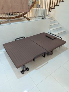 (Category: ) located in . Submitted by soohyunn (Listing ID 1464462810, Image 1). Description: .