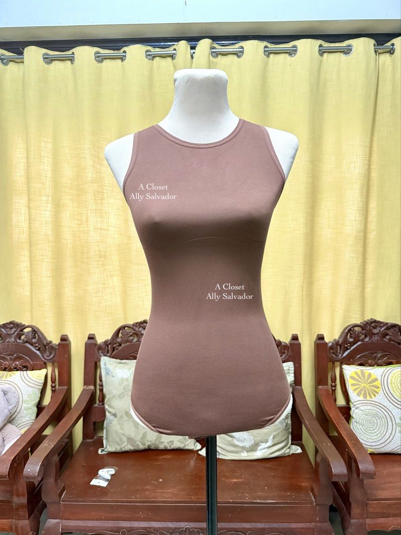 Brown Seamless Bodysuit (Category: Others Tops) located in Bulacan. Submitted by allysalvador11 (Listing ID 1464423850, Image 1). Description: COLOR MAY VARY DUE TO LIGHTNING Size L (Fits 29-32 stretchable) BRAND NEW DECLUTTERING If in doubt, don’t buy! ❌Pass sa maselan. Let’s not waste each other’s time Pls read before ordering. Actual pic posted All prices are fixed. No haggling Strictly PAYMENT FIRST & Shipping only We can also do LALAMOVE if 