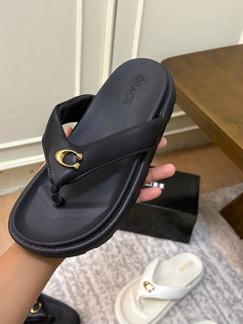 Brynn Sandals (Category: Sandals) located in Manila. Submitted by aiman_sole5 (Listing ID 1464488084, Image 1). Description: Actual photo of our Brynn Sandals🥹🤍 1️⃣0️⃣8️⃣5️⃣ - with box included Available size: 36. 37. 38. 39. 40 📍Imus, Cavite - Lalamove (same day delivery) - JNT shipping available.