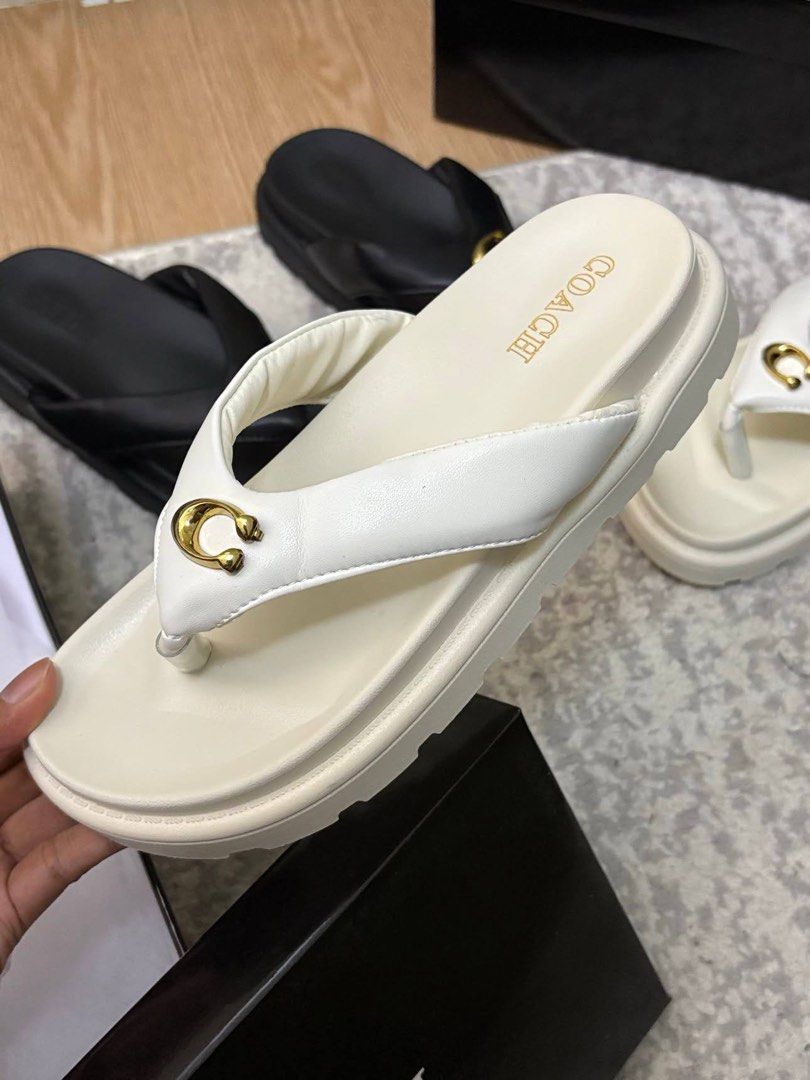 Brynn Sandals (Category: Sandals) located in Manila. Submitted by aiman_sole5 (Listing ID 1464488084, Image 2). Description: Actual photo of our Brynn Sandals🥹🤍 1️⃣0️⃣8️⃣5️⃣ - with box included Available size: 36. 37. 38. 39. 40 📍Imus, Cavite - Lalamove (same day delivery) - JNT shipping available.
