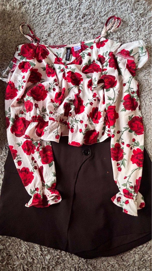 Bundle of Tops and Shorts - Various Styles (Category: Sets or Coordinates) located in Davao. Submitted by itxpatrixe_ (Listing ID 1464450406, Image 2). Description: TOPS FOR SALE EACH: ₱100 TAKE 5 for: ₱449 TAKE ALL: ₱799 📌 Buyer will shoulder DF 📌 First to mine, first served 💗.