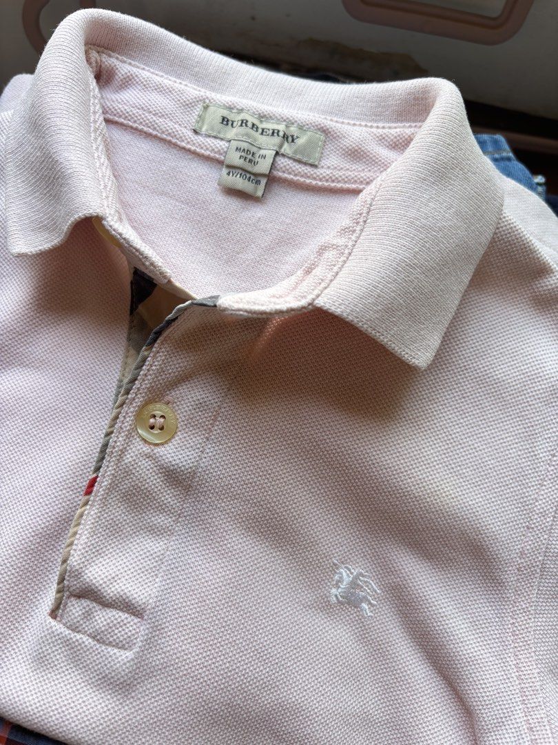 BURBERRY POLO SHIRT 4T (Category: Babies & Kids Fashion) located in San Pablo. Submitted by majhoii (Listing ID 1464409837, Image 3). Description: PRELOVED BURB POLO SHIRT 4T EUC/LN WITH ISSUE BLACK INK STAIN (CHECK PHOTO) Still super pogi Bawal sa maselan.