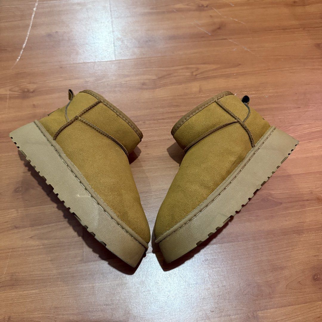 Camel Suede Platform Ankle Boots (Category: Boots) located in Baguio. Submitted by puss_n_boots2600 (Listing ID 1464418843, Image 1). Description: Camel Suede Platform Ankle Boots Size 40 No Flaws.