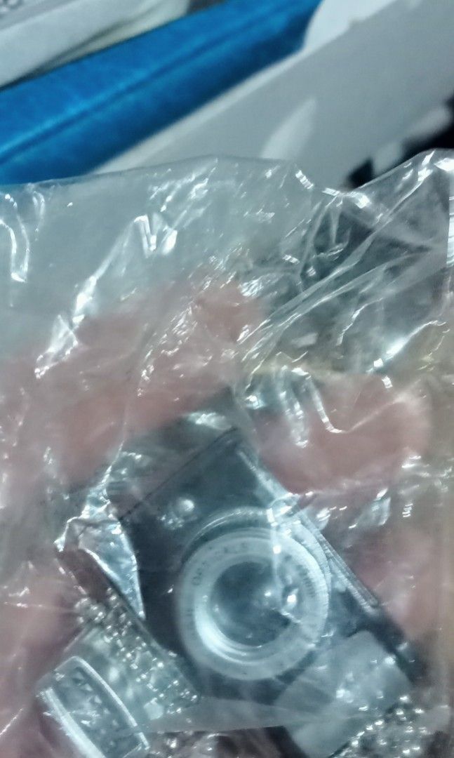 Camera necklace (Category: Everything Else Others) located in Paranaque City. Submitted by dimaguilaa94969 (Listing ID 1464504871, Image 1). Description: pm if int 09260966619.
