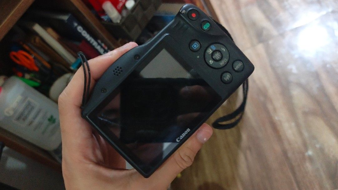 Canon Powershot SX420 IS (Category: Cameras) located in Manila. Submitted by forsythe26 (Listing ID 1464408913, Image 3). Description: Hindi na po nagagamit. A few times ko lang din to nagamit kaya maganda yung condition. Slightly negotiable.