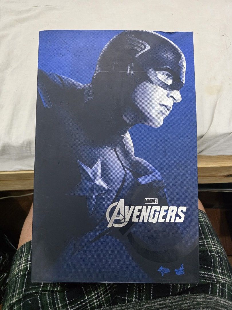 CAPTAIN AMERICA The Avengers (Category: Figurines & Statues) located in Manila. Submitted by everyallmustgo (Listing ID 1464555752, Image 1). Description: NEGOTIABLE.