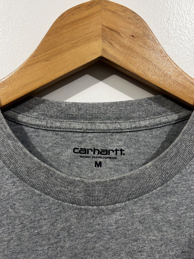 Carhartt college tee (Category: Tshirts & Polo Shirts ) located in Cebu City. Submitted by thrift_grail (Listing ID 1464564348, Image 3). Description: Hangtag nakang kulang As new condition No issue Ready to wear Size M on tag 20w 26L 10/10 color rate.