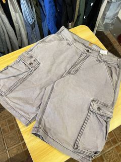 (Category: ) located in . Submitted by thriftvibes324 (Listing ID 1464374070, Image 1). Description: .
