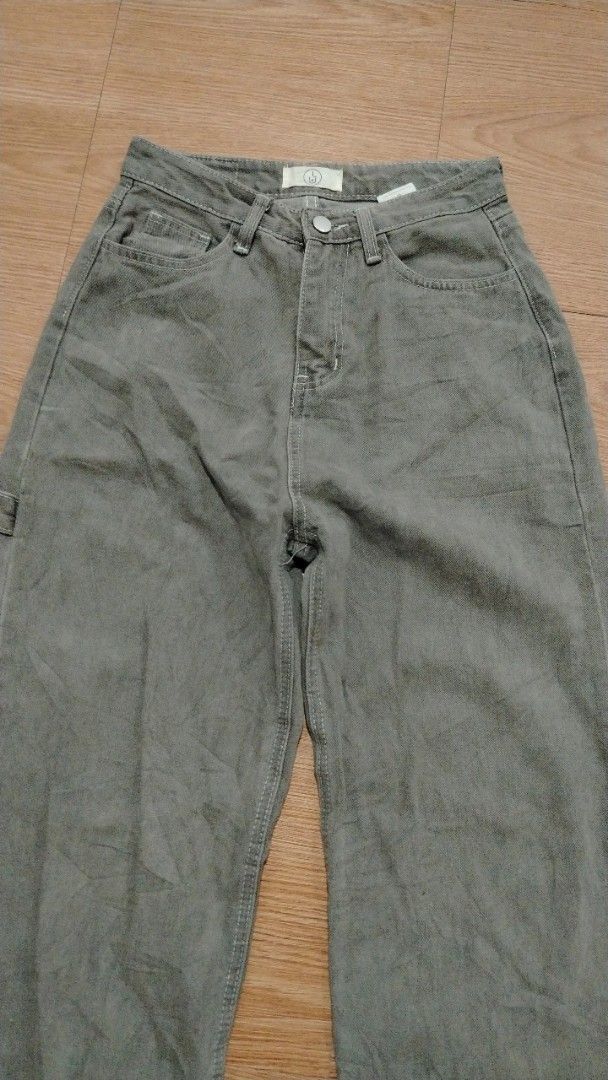 Carpenter Pants (Category: Activewear) located in Cavite. Submitted by ukaynglahat (Listing ID 1464460997, Image 3). Description: .