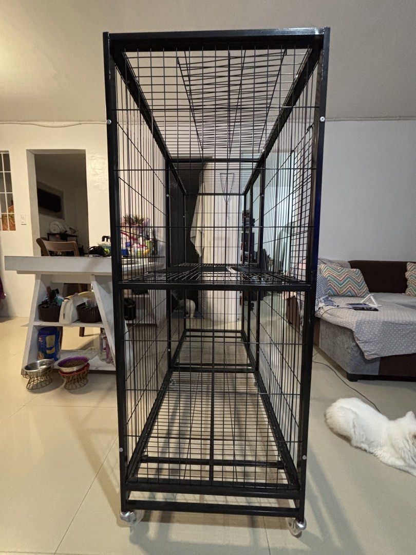 Cat cage large cat house villa multi layered (Category: Homes & Other Pet Accessories) located in Manila. Submitted by jeric0h (Listing ID 1464541622, Image 3). Description: 142*130*54cm RFS: hindi na ginagamit.