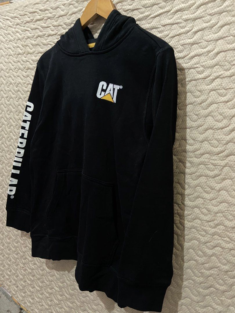 Caterpillar Black Hoodie Jacket (Category: Coats, Jackets and Outerwear) located in Cavite. Submitted by abasolo_jv (Listing ID 1464366776, Image 2). Description: Excellent Condition 9.8/10 Color Rate No issue large on tag (14-16) Small to med sya Need wash for cleanliness for safety .