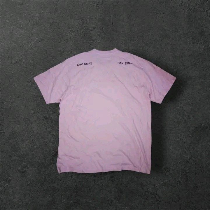CAV EMPT TEE (Category: Activewear) located in Guihulngan. Submitted by johnjohndripgoods (Listing ID 1464569510, Image 2). Description: CAV EMPT DIMES: 22x30 EXCELLENT CONDITION 9.5/10 COLOR RATE NO ISSUE NEEDS WASH/LABA FREE TO VOUCH OPEN FOR VC WITH ITEM DM.