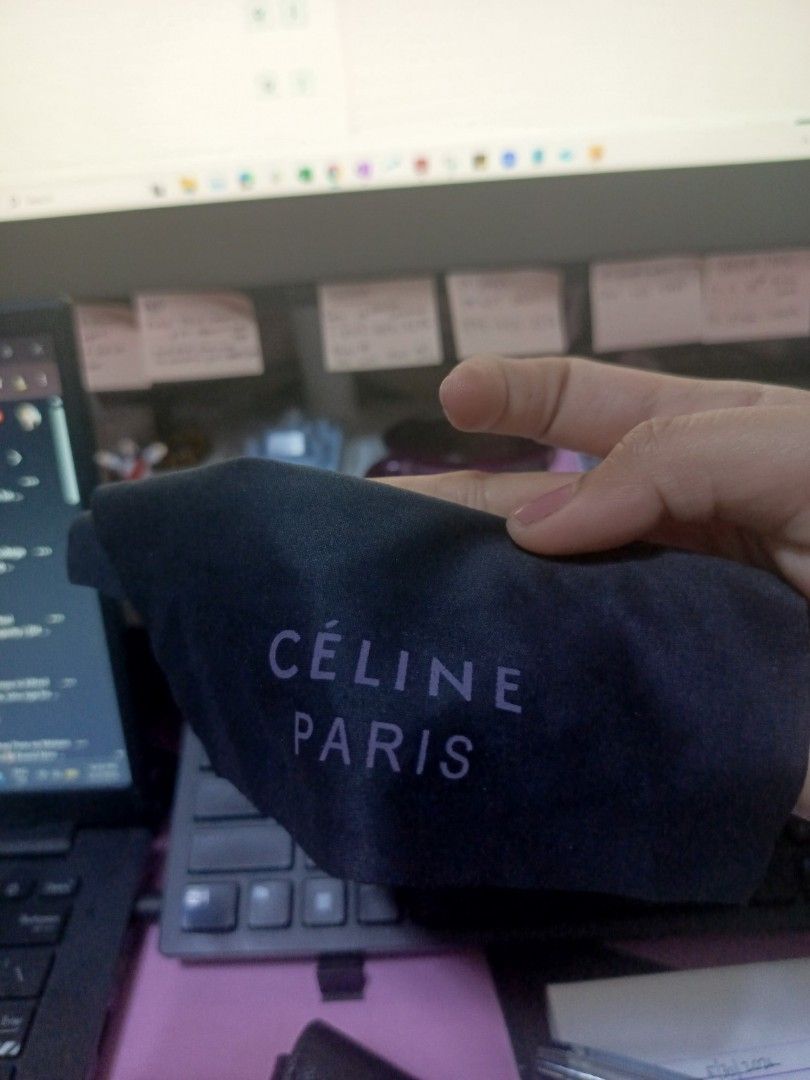 Celine Eyeglass (Category: Sunglasses & Eyewear) located in Quezon City. Submitted by chentorinorn10 (Listing ID 1464558808, Image 3). Description: CELINE CL40194U 01A price: negotiable.