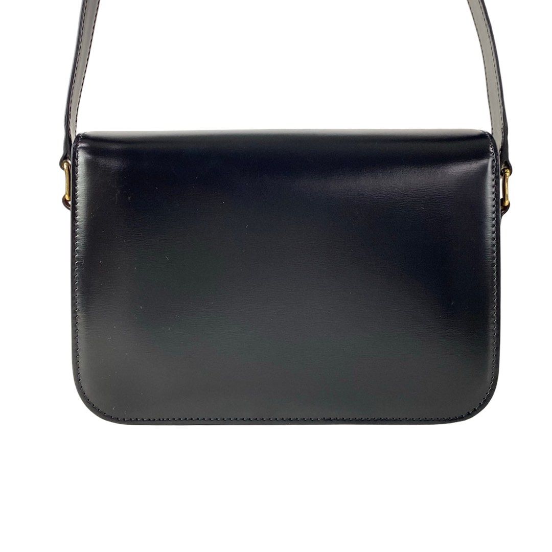 Celine Medium Triomphe Black (Category: Shoulder Bags) located in Las Pinas. Submitted by daisuki_japan_luxury_by_reiko (Listing ID 1464364893, Image 3). Description: brand CELINE Genre Shoulder bag Product Name Classic Triomphe Bag, Triomphe Medium Size indicated none Actual size Height: Approx. 16 cm, Width: Approx. 22 cm , Depth: Approx. 6.5 cm, Shoulder strap: Approx. 50 cm to the main body (If adjustable, the longest length is indicated), To