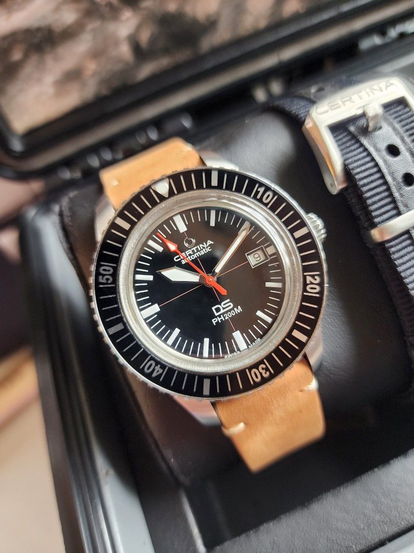 Certina DS PH200M Powermatic 80 (Category: Men's Watches) located in Quezon City. Submitted by imchanggy (Listing ID 1464477788, Image 1). Description: Certina DS PH200M Powermatic 80 ➡️Php28,800 9.5/10 condition complete set *Comes with double box, diver hard case, manuals, guarantee card, extra unused nato strap, extra spring bars *local AD - 2024 *retails at P47,500 (bnew) Ref. C036.407.16.050.00 Movement: Swiss automatic Powermatic 80.111 80-