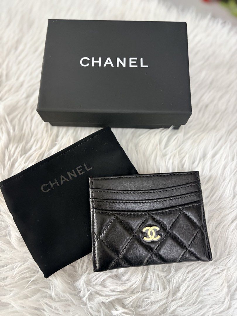 Chanel card holder (Category: Luxury Bags & Wallets) located in Dasmarinas. Submitted by jadasy_vintagefinds (Listing ID 1464389564, Image 1). Description: Chanel Card holder wallet Lambskin no hologram with box and dust bag only NGA/no papers/cert/receipt ‼️PLEASE TAKE TIME TO READ‼️ 🛑✋🏻 DON’T MAKE AN OFFER IF UNSURE. 🛑✋🏻 IF IN DOUBT, DON’T BUY. WILL SAVE US BOTH SOME TIME. ❌NO COD for No Profile Reviews/Ratings/locked profiles❌ ✅ Coded ukay