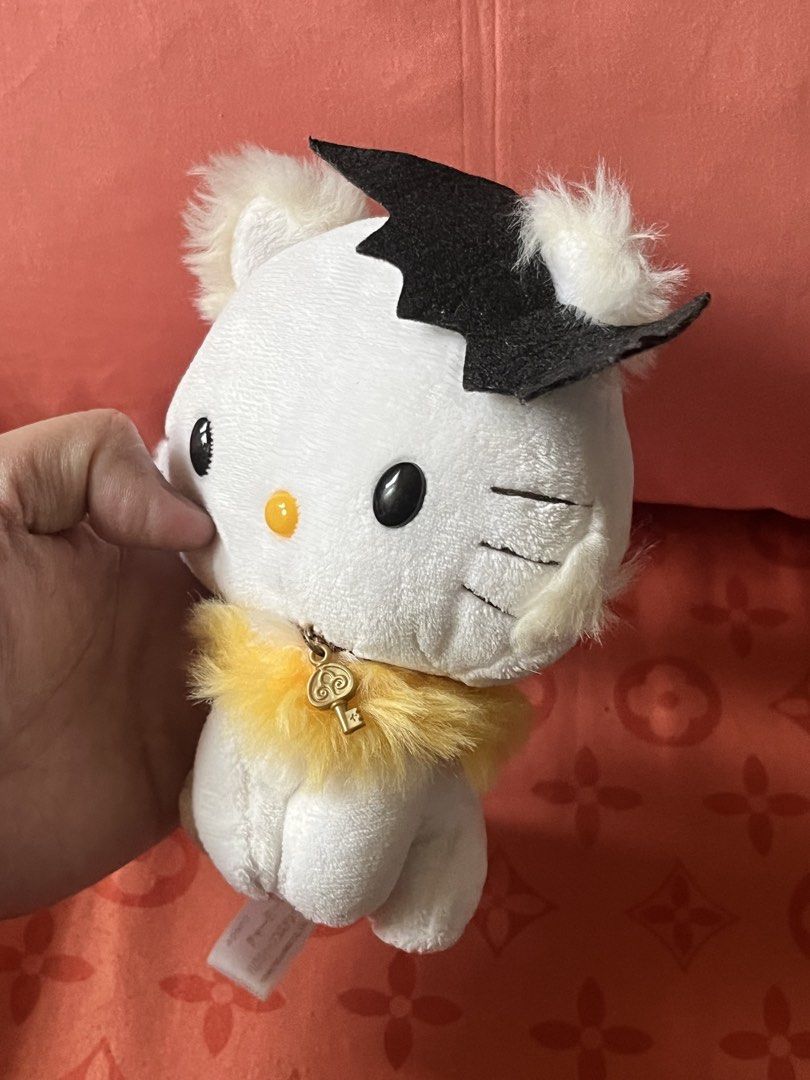 Charmmy kitty Halloween plush (Category: Plushies & Soft Toys) located in Paranaque City. Submitted by bonsaiart (Listing ID 1464433371, Image 2). Description: Pre owned Good condition 1750+sf Shipping via j&t Payment via gcash or maya No to cod/ cop/ meetup.