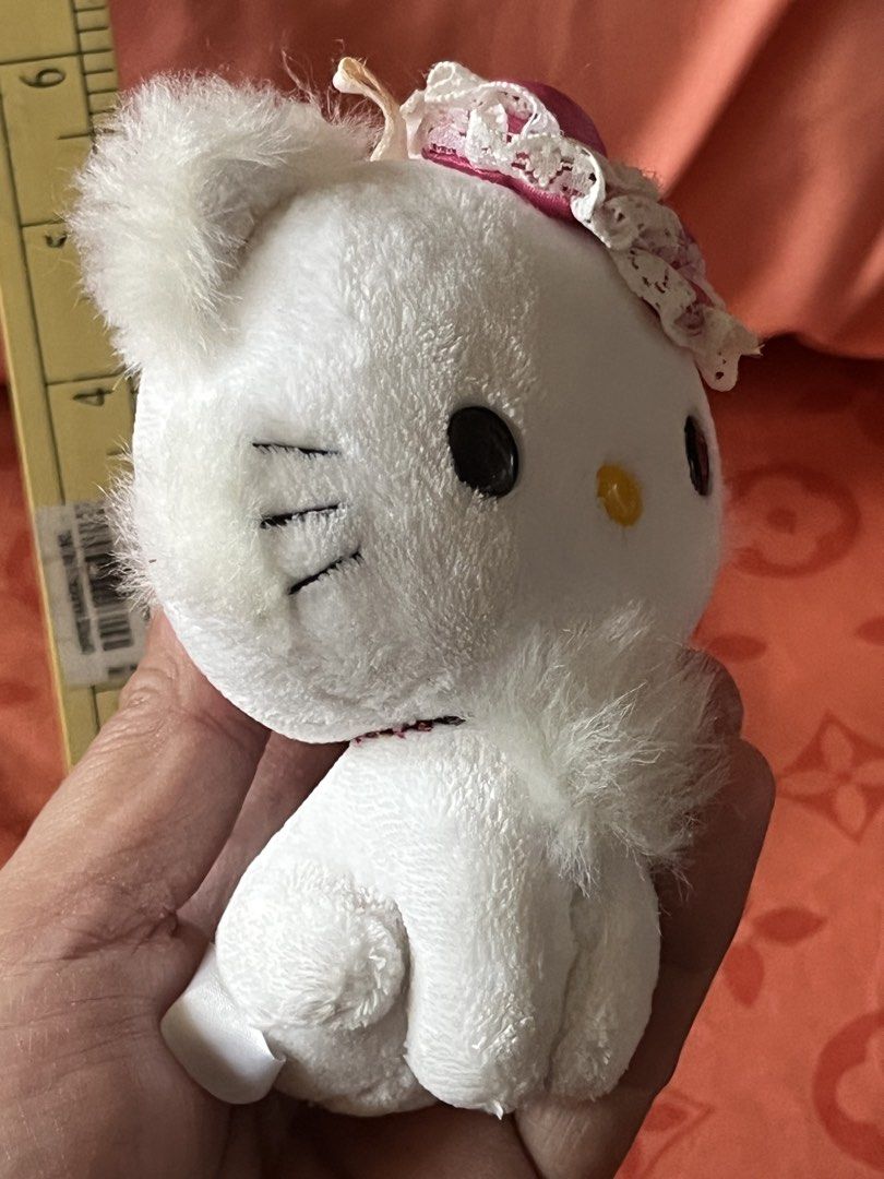 Charmmy Kitty Plush (Category: Plushies & Soft Toys) located in Paranaque City. Submitted by bonsaiart (Listing ID 1464432812, Image 2). Description: Pre owned Good condition Minor flaw: with rust stain ribbon part see pic for reference As is 500+sf Shipping via j&t Payment via gcash or maya No to cod/ cop/ meetup.