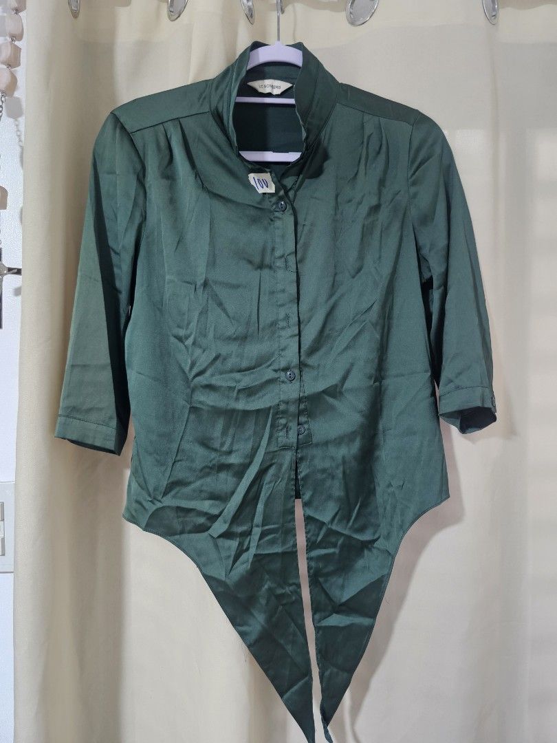 Check images for details (Category: Shirts) located in Manila. Submitted by mumei. (Listing ID 1464433495, Image 3). Description: Check images for details.
