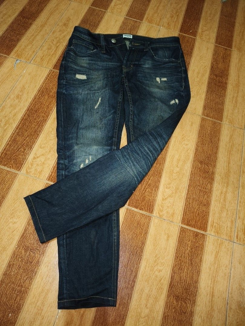 CHEVIGNON VINTAGE 57 (Category: Luxury Apparel) located in Calamba. Submitted by mightystorm.adb589 (Listing ID 1464445121, Image 2). Description: .