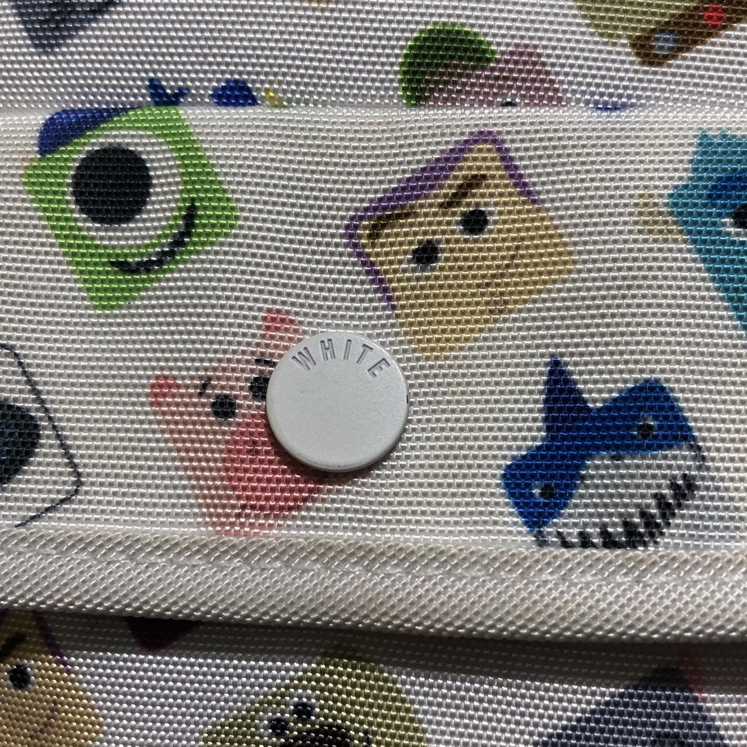 Chocoolate Disney Pixar Wallet Organizer Sling Bag (Category: Wallets & Card holders) located in Quezon City. Submitted by kitsune.treasures (Listing ID 1464452331, Image 3). Description: Needs laba lang. Excellent condition. *First to pay policy! *1 day reservation only. Failure to pay on time, auto cancel. 📍Quezon City * MOD: J&T | Lalamove * MOP: GCASH | BPI 📦ON HAND AND READY TO SHIP! CONDITION: WHAT YOU SEE IS WHAT YOU GET. Dimensions: Kin