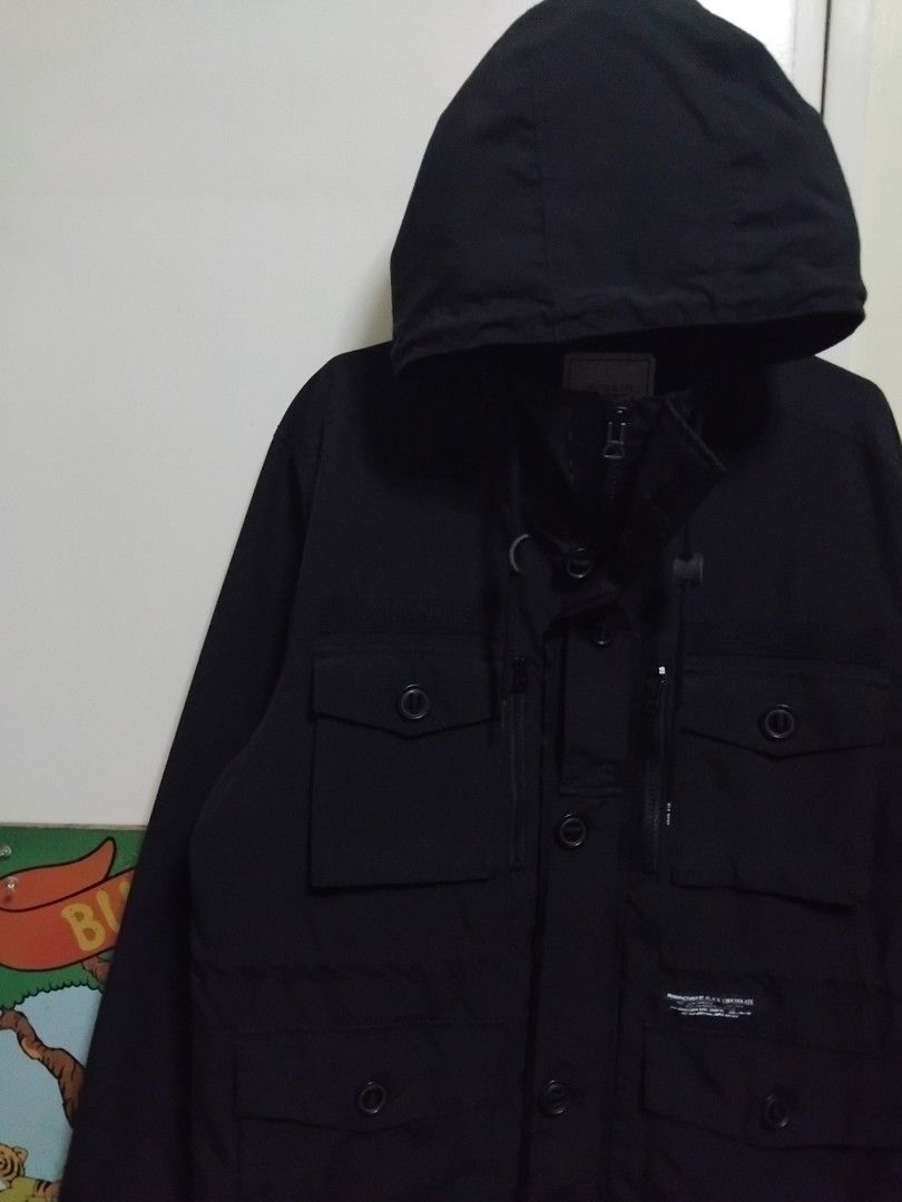 Chocoolate HK Black Military Multipocket Utility Parka (Category: Coats, Jackets and Outerwear) located in Pasig City. Submitted by hustlexcurate (Listing ID 1464448984, Image 3). Description: Chocoolate HK Black Military Multipocket Utility Parka Size XL Dimensions: 24X30.