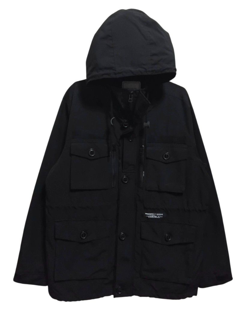 Chocoolate HK Black Military Multipocket Utility Parka (Category: Coats, Jackets and Outerwear) located in Pasig City. Submitted by hustlexcurate (Listing ID 1464448984, Image 1). Description: Chocoolate HK Black Military Multipocket Utility Parka Size XL Dimensions: 24X30.