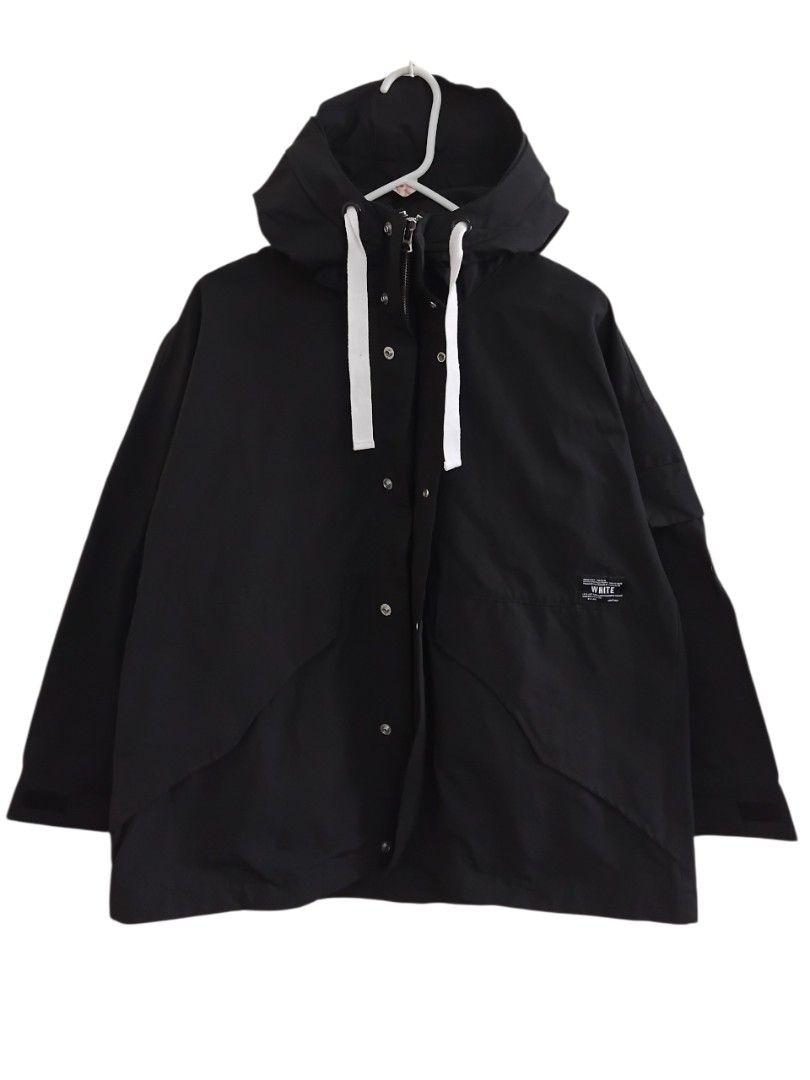Chocoolate HK Oversized Utility Parka (Category: Coats, Jackets and Outerwear) located in Pasig City. Submitted by hustlexcurate (Listing ID 1464451572, Image 1). Description: Chocoolate HK Oversized Utility Parka Size S on tag fits XL Dimensions: 24X30.