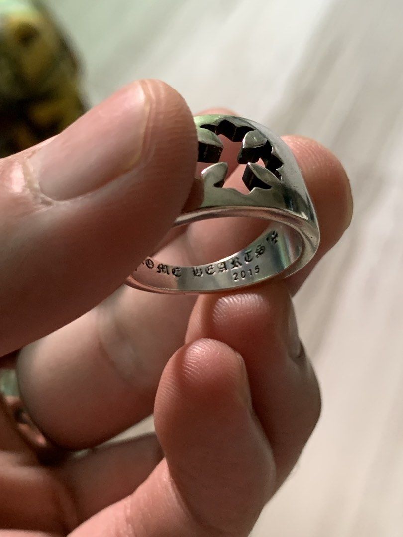 Chrome hearts ring (Category: Rings) located in Manila. Submitted by vintaurafindsco. (Listing ID 1464433402, Image 3). Description: .