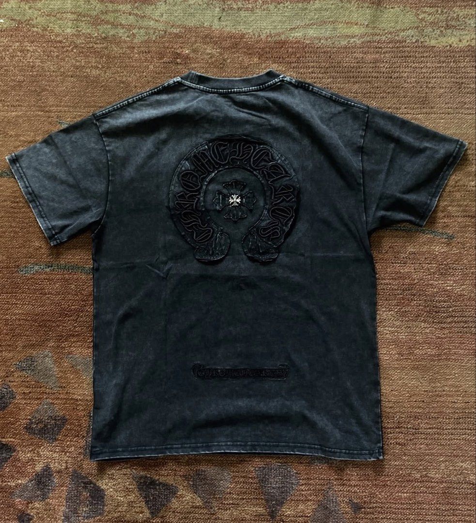 Chrome Hearts Washed Horseshoe Tee (Category: Tshirts & Polo Shirts ) located in Manila. Submitted by marty2smoove (Listing ID 1464385746, Image 2). Description: BRANDNEW CONDI SZ S, M, L.