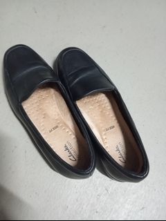 (Category: ) located in . Submitted by heiyuan (Listing ID 1464467799, Image 1). Description: .