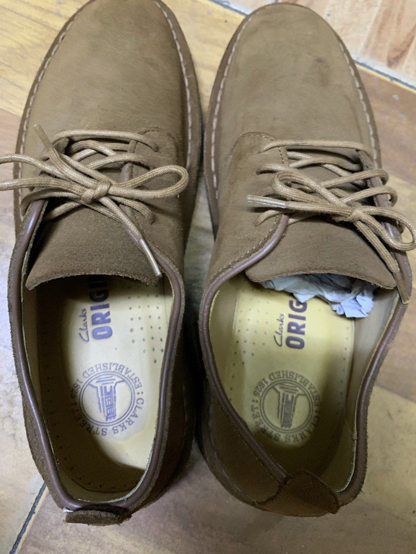 Clarks original (Category: Casual Shoes) located in Andop. Submitted by oalyc (Listing ID 1464463707, Image 2). Description: Size 10 us men.
