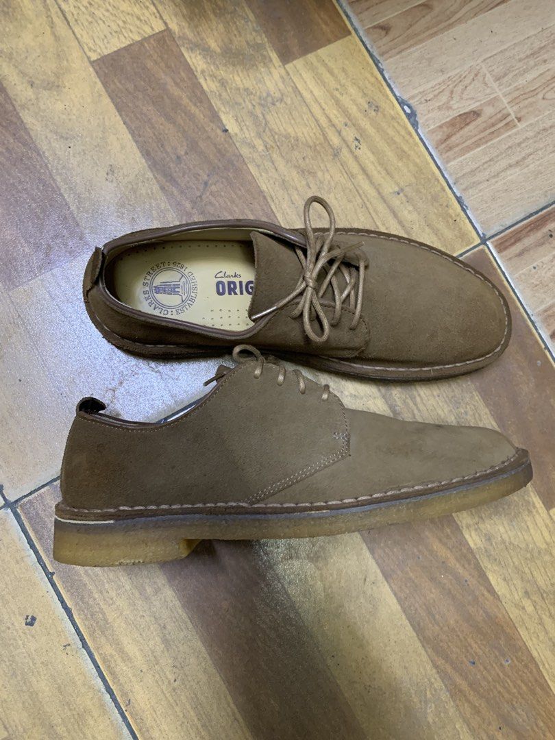 Clarks original (Category: Casual Shoes) located in Andop. Submitted by oalyc (Listing ID 1464463707, Image 1). Description: Size 10 us men.