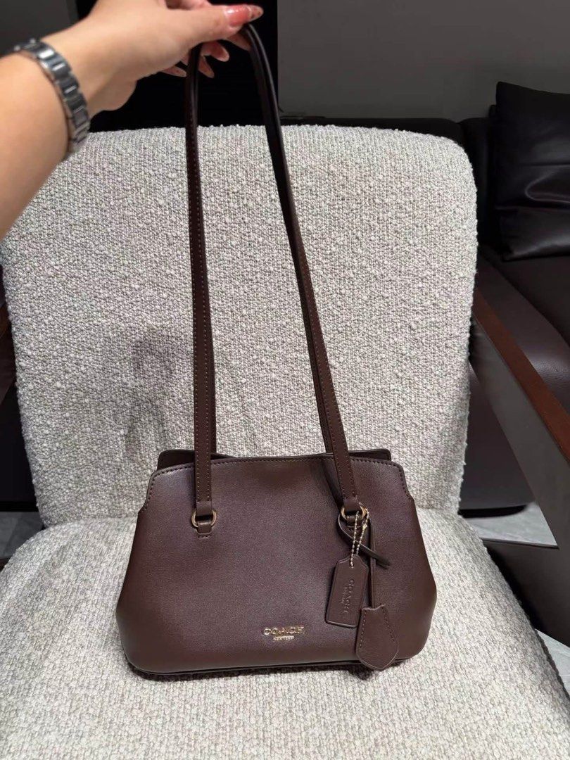Coach Elise Shoulder Bag (Category: Shoulder Bags) located in Manila. Submitted by btdcbagtrendsdcapul.2 (Listing ID 1464501663, Image 3). Description: Inclusion: Tag, Carecard, Paper Bag, Dustbag, Limited stocks only 📩 Dm for inquiries .