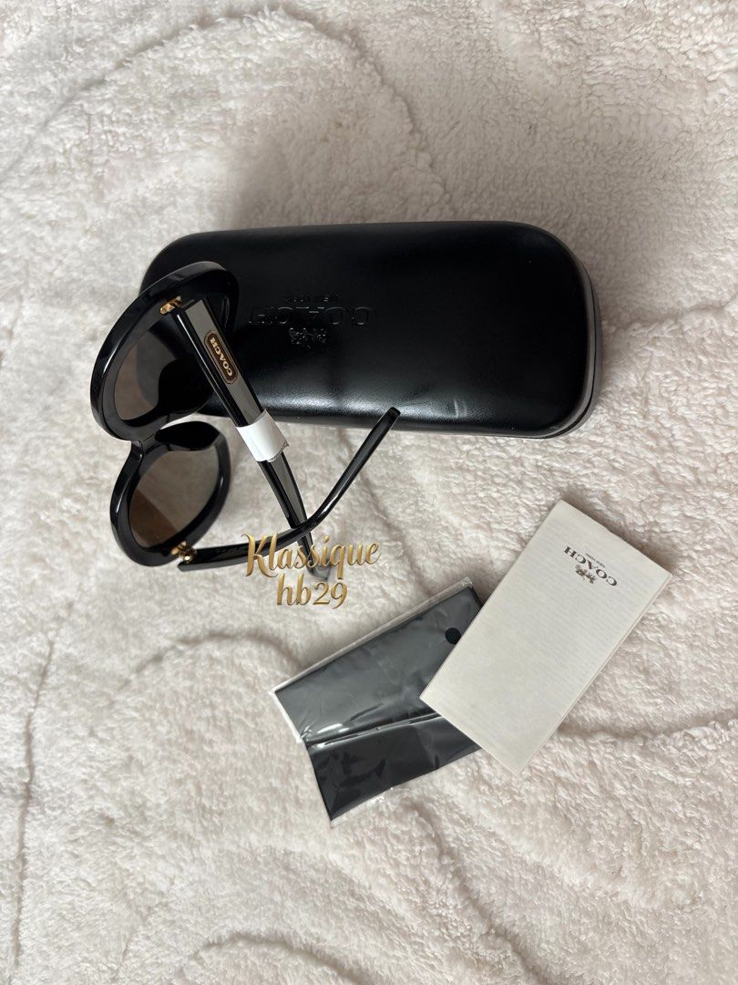 Coach Olive Gardient (Category: Sunglasses & Eyewear) located in Lipa City. Submitted by klassique_handbags (Listing ID 1464470281, Image 3). Description: ✅Available✅ ❤️Coach Olive Gardient❤️ Preowned of mine Coach 7992 Bought in 🇱🇷 Small - med face 💯original sf not included courier Lbc📦 Perfect for casual use & travel looks Rfs No longer using this😊 (3,800) php Disclaimer: All trademarks, logos, and brand names mentioned or used in our prod