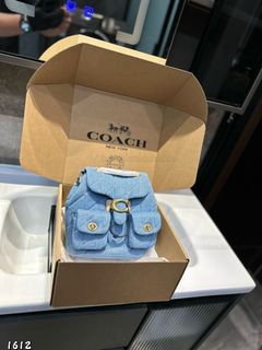 (Category: ) located in . Submitted by fashion_collection (Listing ID 1464432758, Image 1). Description: .