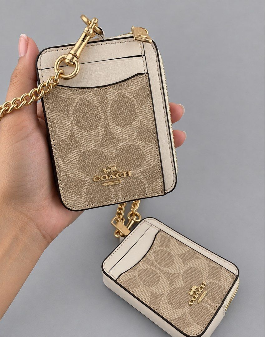 Coach Zip Card Case Wallet (Category: Wallets & Card holders) located in Binan City. Submitted by pinkykeenshop (Listing ID 1464555207, Image 1). Description: .