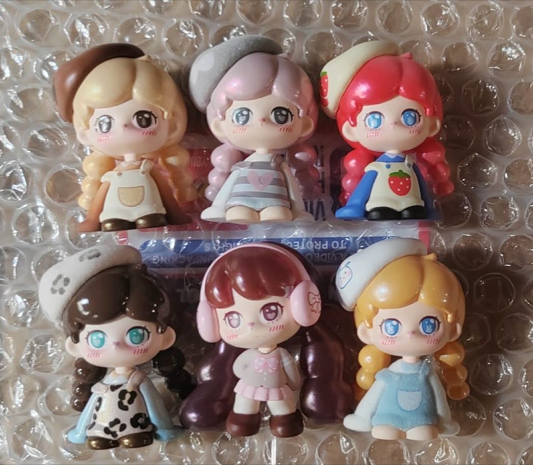 Coco Mini Beans | PLEASE READ CAPTIONS FIRST (Category: Designer & Blind Box Toys) located in Manila. Submitted by verso.xvii (Listing ID 1464374519, Image 1). Description: Php 150 each, minimum of 2pcs **All Brand New, in Excellent Condition and Complete Inclusions, unless stated otherwise ❌ No Lowballing, already below SRP 🚚 J&T (Buyer shoulders SF) 💵 GCash/Maya (Pay as you order/mine) 📍 Cavite Feel free to send a DM for inquiries , thanks �