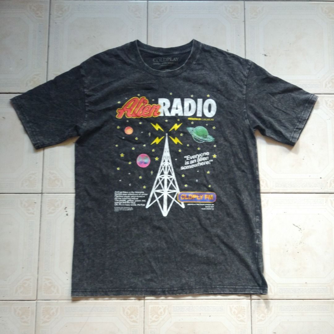Coldplay Tour Shirt M (Category: Tshirts & Polo Shirts ) located in Pasay City. Submitted by denimdude.ph (Listing ID 1464433237, Image 1). Description: .