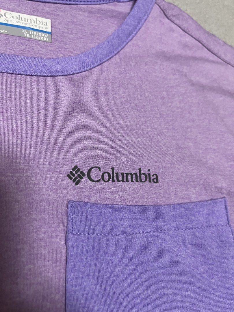 Columbia Sportswear Longsleeves (Category: Coats, Jackets and Outerwear) located in Bulacan. Submitted by sanjisthrift (Listing ID 1464489863, Image 2). Description: Size Small Width 18.5 Length 23 Good Condition 9/10 Stains.