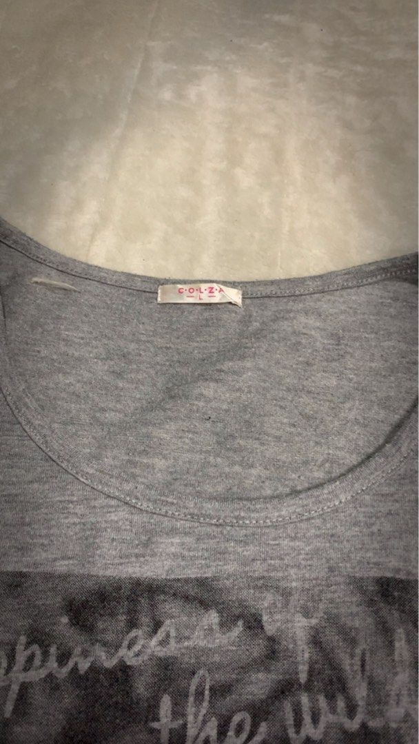 Colza long sleeve (Category: Longsleeves) located in Aloran. Submitted by cowskin_927 (Listing ID 1464476278, Image 3). Description: Colza longsleeve Size medium No flaws.