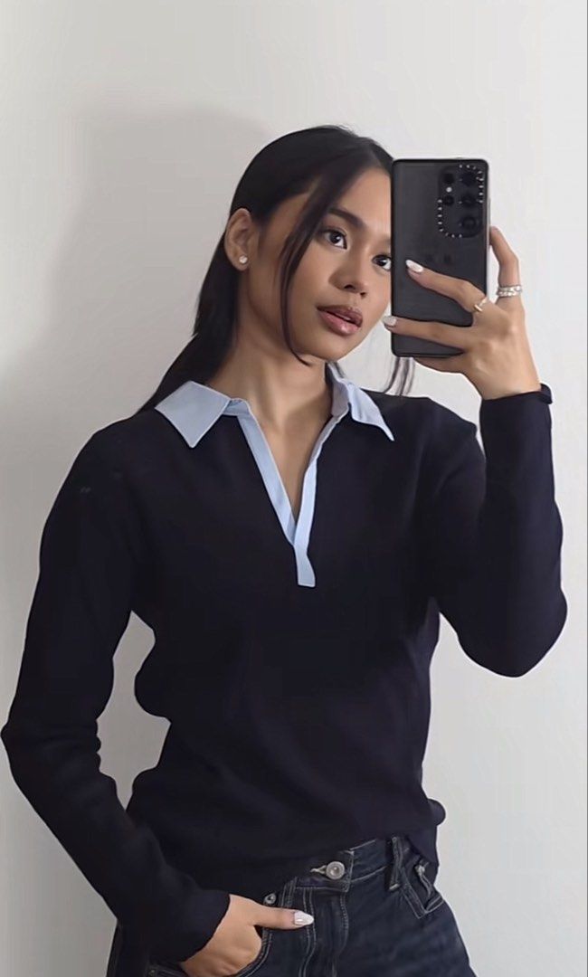Combined Collared Sweater with Light Blue Collar (Category: Longsleeves) located in Manila. Submitted by ab_mor (Listing ID 1464377077, Image 2). Description: Used a few times Fits XS-S frames.